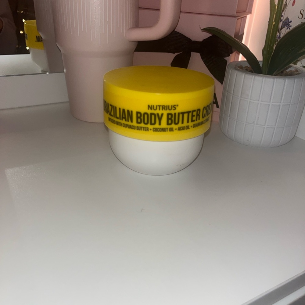 Brand new Brazilian body butter smells like 62